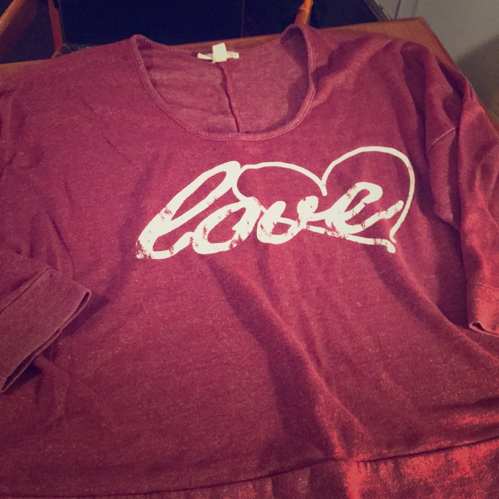 A maroon love sweatshirt